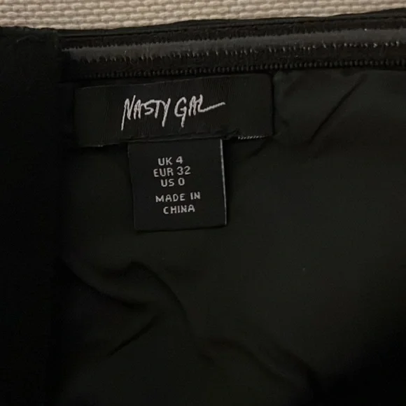 Nasty gal feather cropped bandeau corset top black - Picture 5 of 5